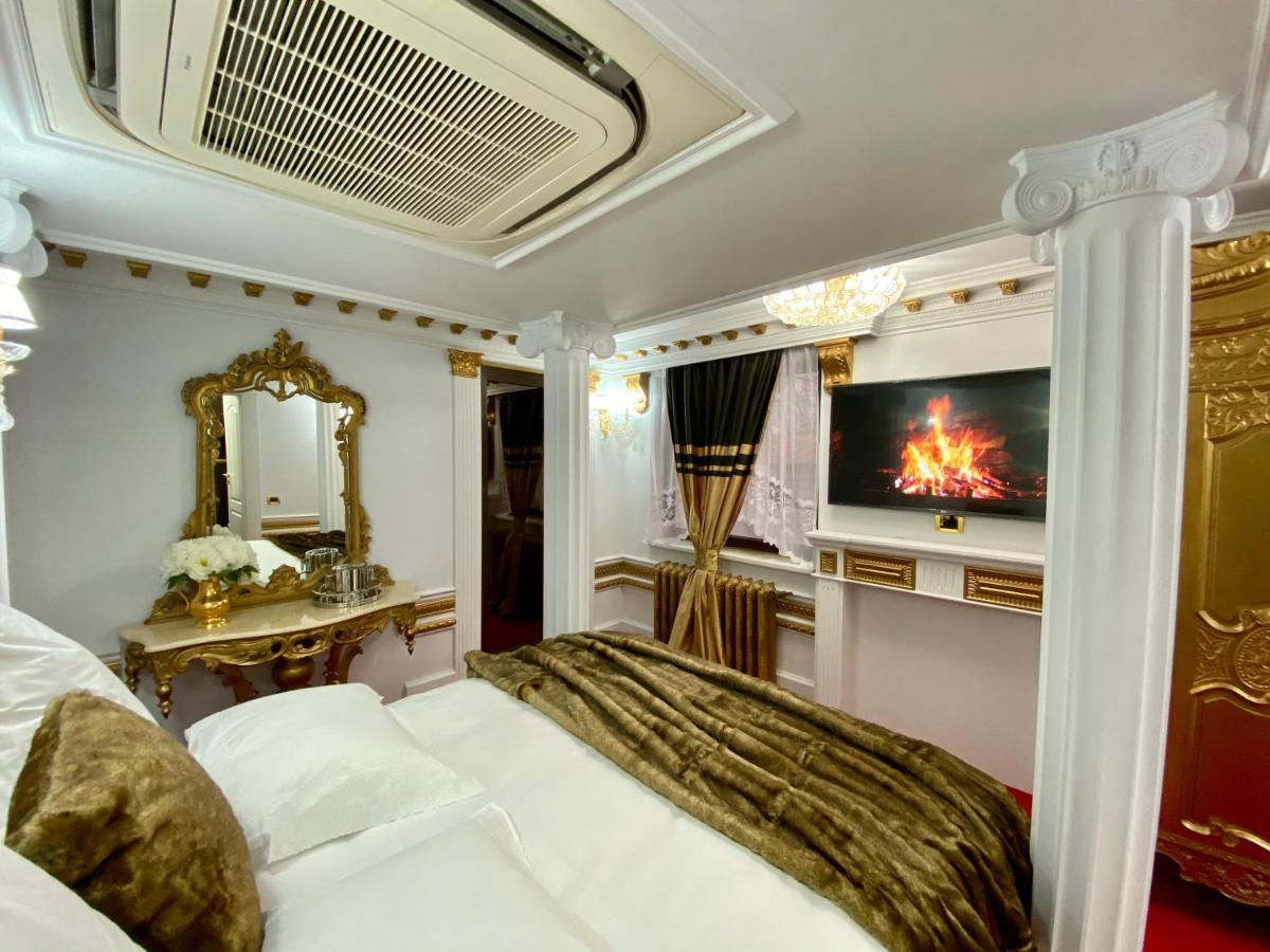Hotel President Luxury à Ploieşti Extérieur photo
